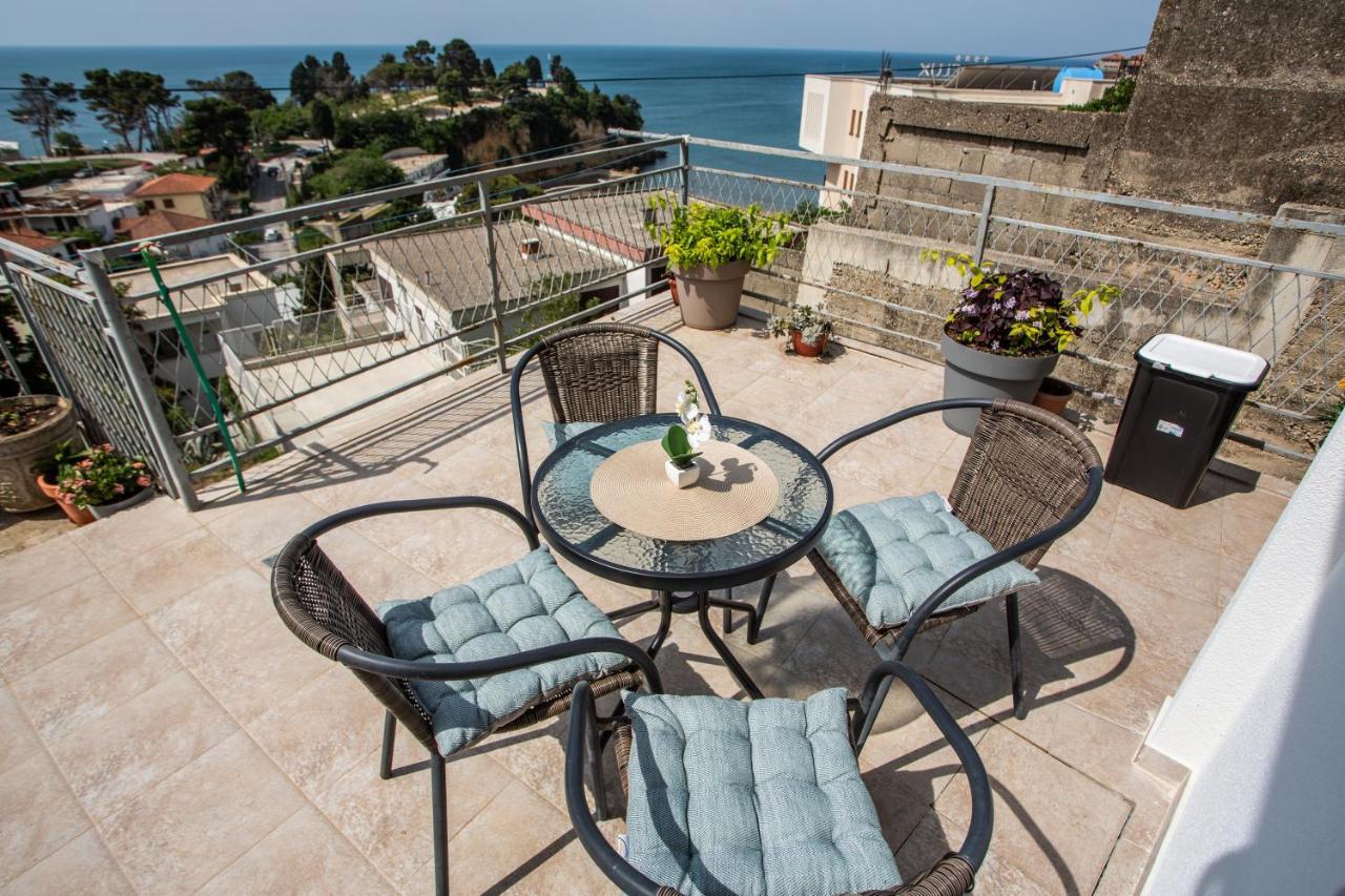 Apartments Jelena Улцинь Екстер'єр фото