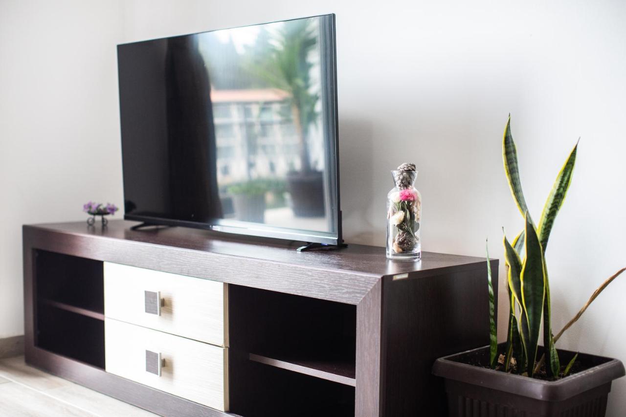 Apartments Jelena Улцинь Екстер'єр фото